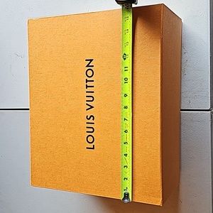 Louis Vuitton magnetic box